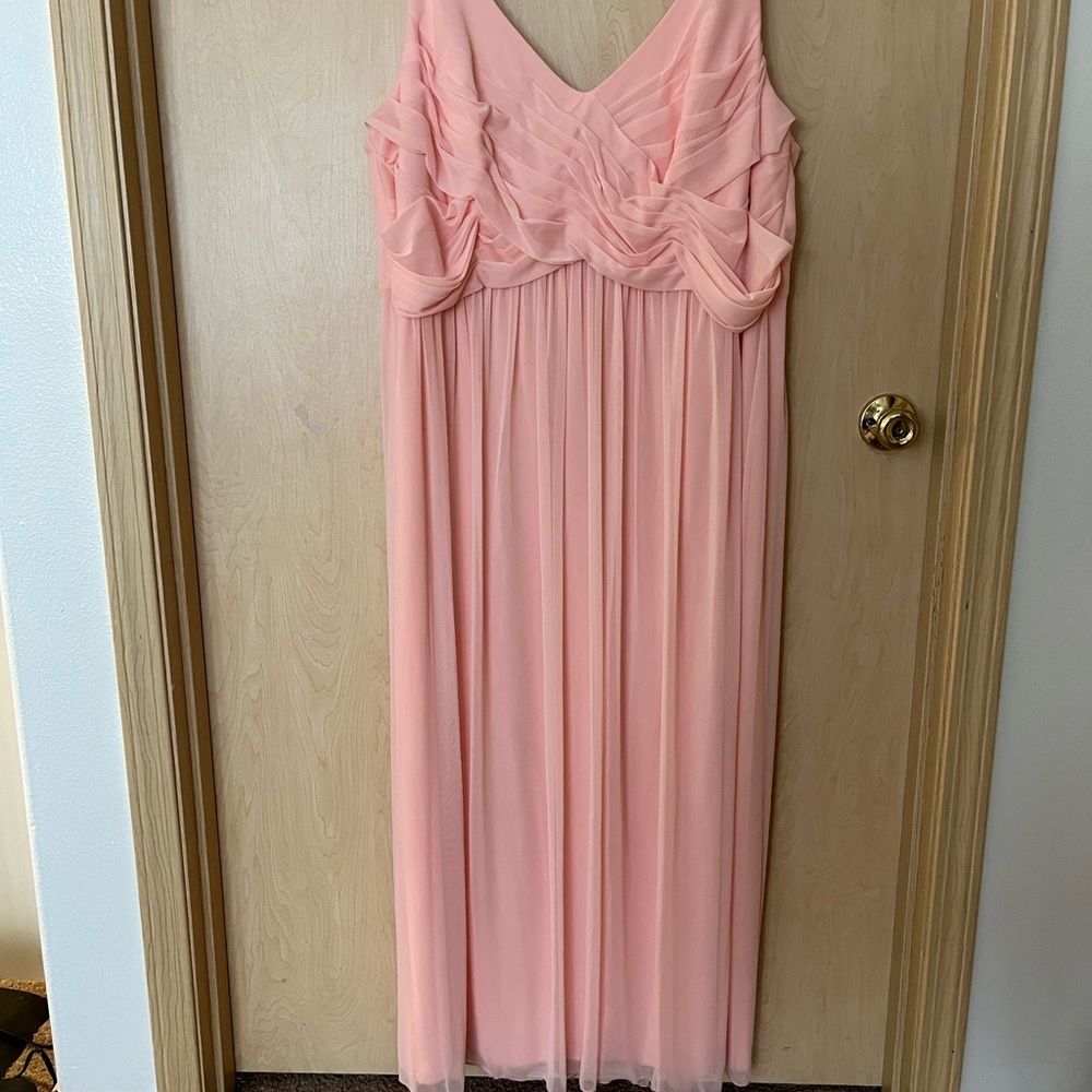 David’s Bridal s24 floor-length bmaids dress in “Bellini” chiffon w/ back sash.